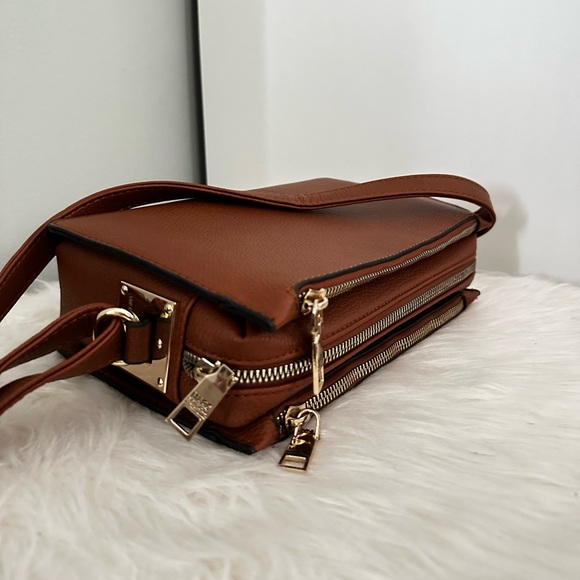 Marc New York Purse🍂 - Picture 4 of 6